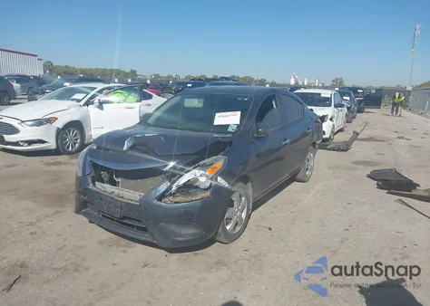 2015 Nissan Versa 1.6 S/1.6 S+/1.6 Sl/1.6 Sv z USA, uszkodzony, nr VIN 3N1CN7AP8FL873478